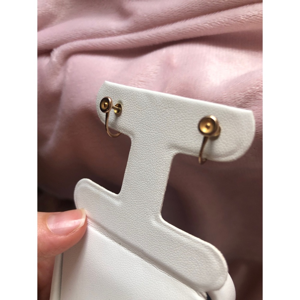 Vintage : 10k Solid Gold Ruby Screw Back Earrings - image 6